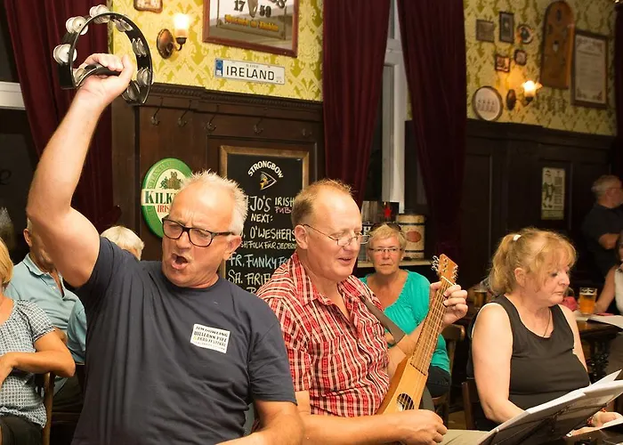 Hajo's Germania & Irish Pub Lodge *