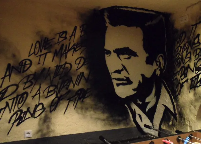 Hajo's Germania & Irish Pub Lodge *