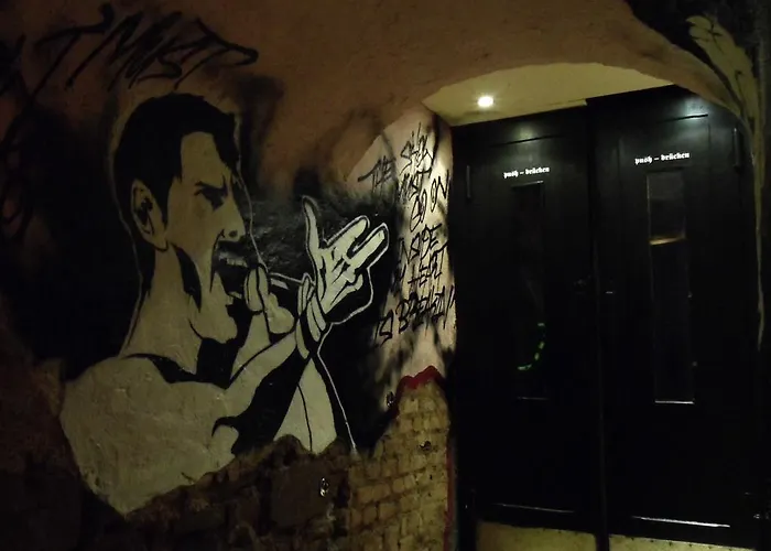 Hajo's Germania & Irish Pub Lodge *